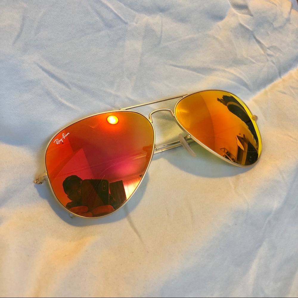 Ray-Ban Aviator - Picture 2 of 5